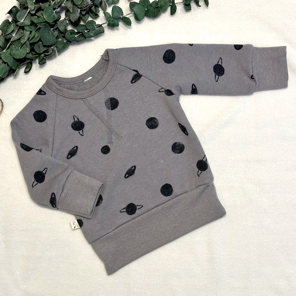 NWOT Childhoods Clothing trademark PULLOVER CREW - galaxy on cosmos